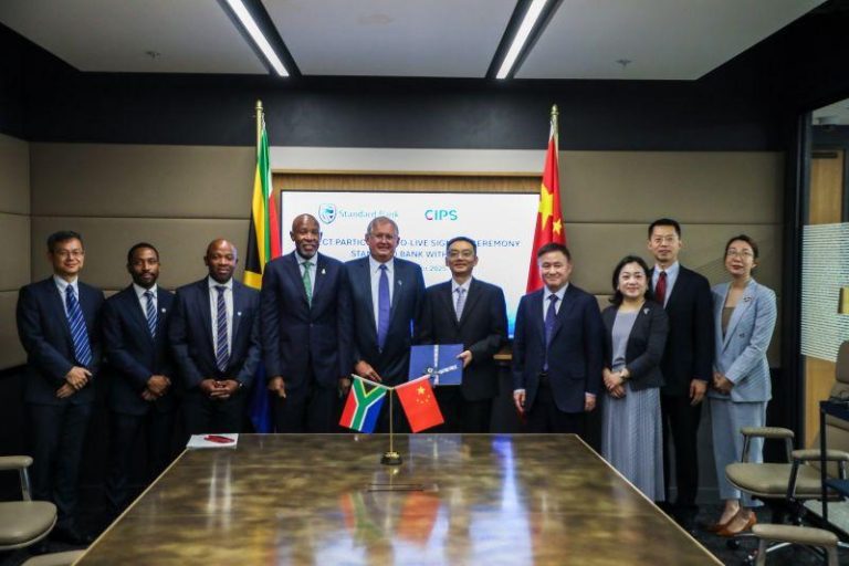 Standard-Bank-and-ICBC-executives